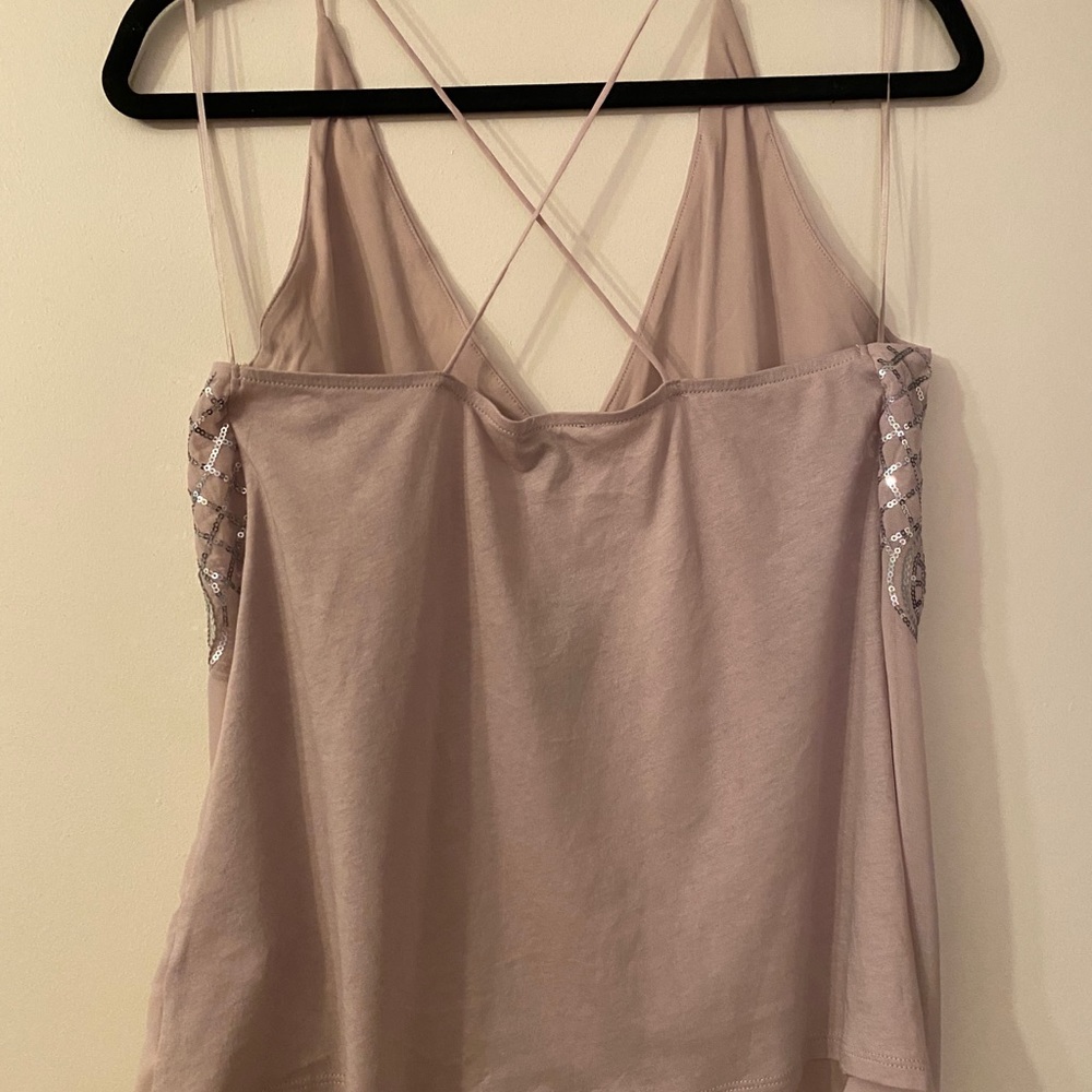 NWT Express sequined dusty rose colored top - Picture 2 of 4